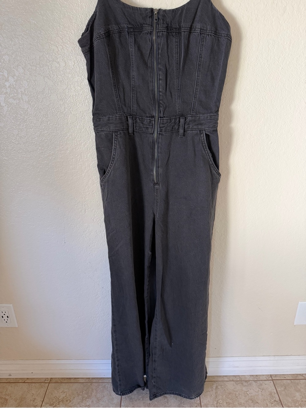 New Levi’s Bustier Jumpsuit size L - Picture 5 of 15